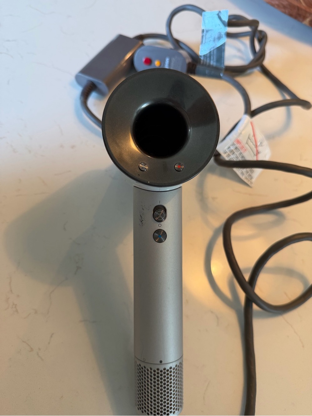 Dyson - Picture 3 of 3